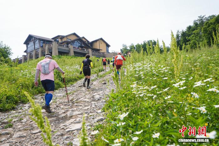 安全可靠保障：官方授权，无忧下载 - 爱游戏