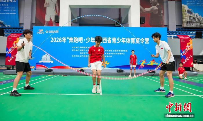 安全可靠保障：官方授权，无忧下载 - 爱游戏